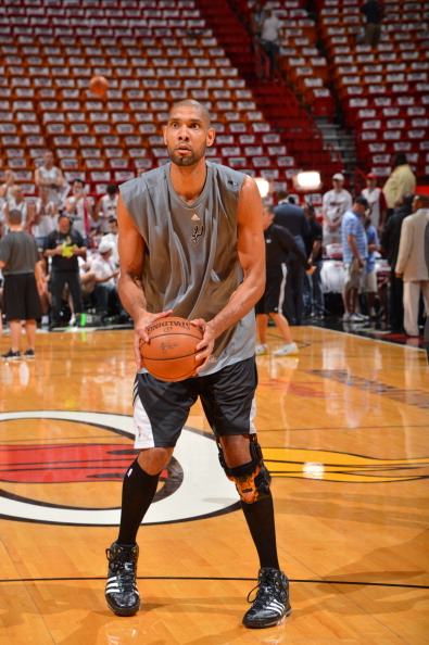 前场夺回球 前场夺回球