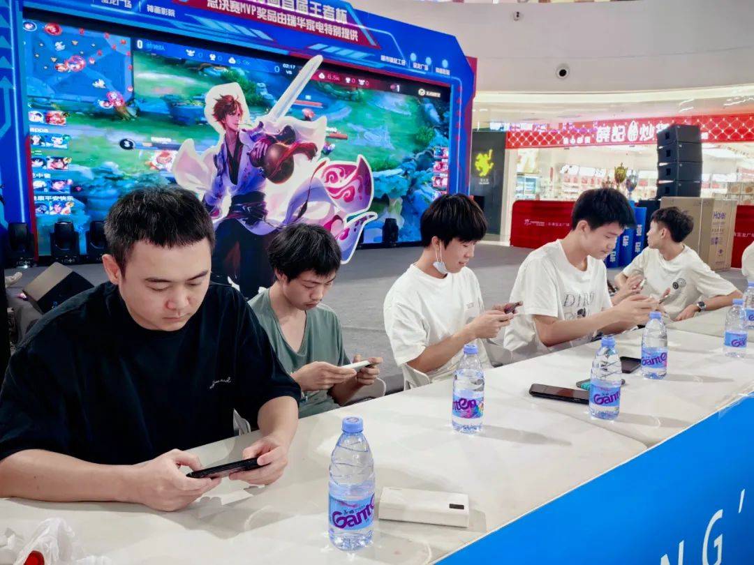 的周常与活 的周常与活